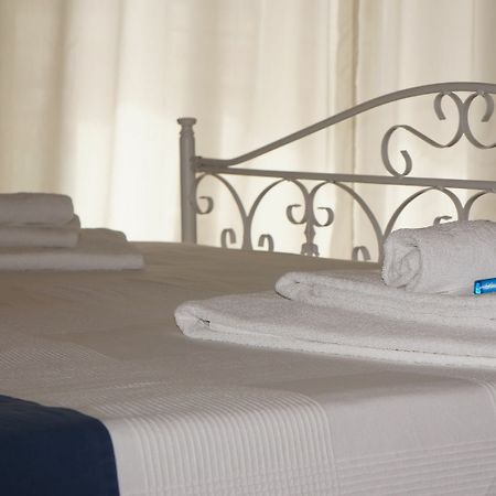 مبيت وإفطار كروتوني Lullymia المظهر الخارجي الصورة